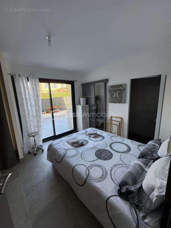 Maison à SAINT-QUENTIN-LA-POTERIE