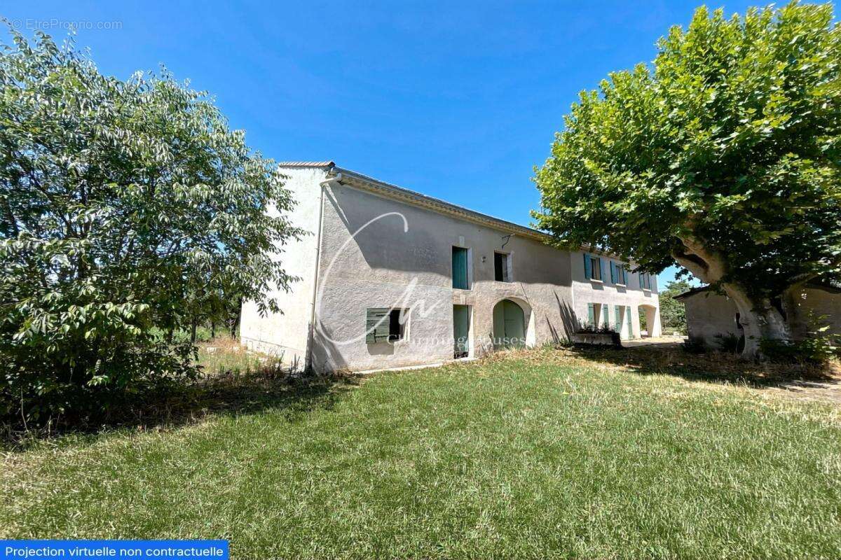 Maison à CHATEAURENARD