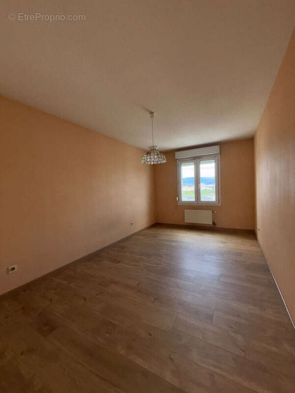 Appartement à BOURG-LES-VALENCE