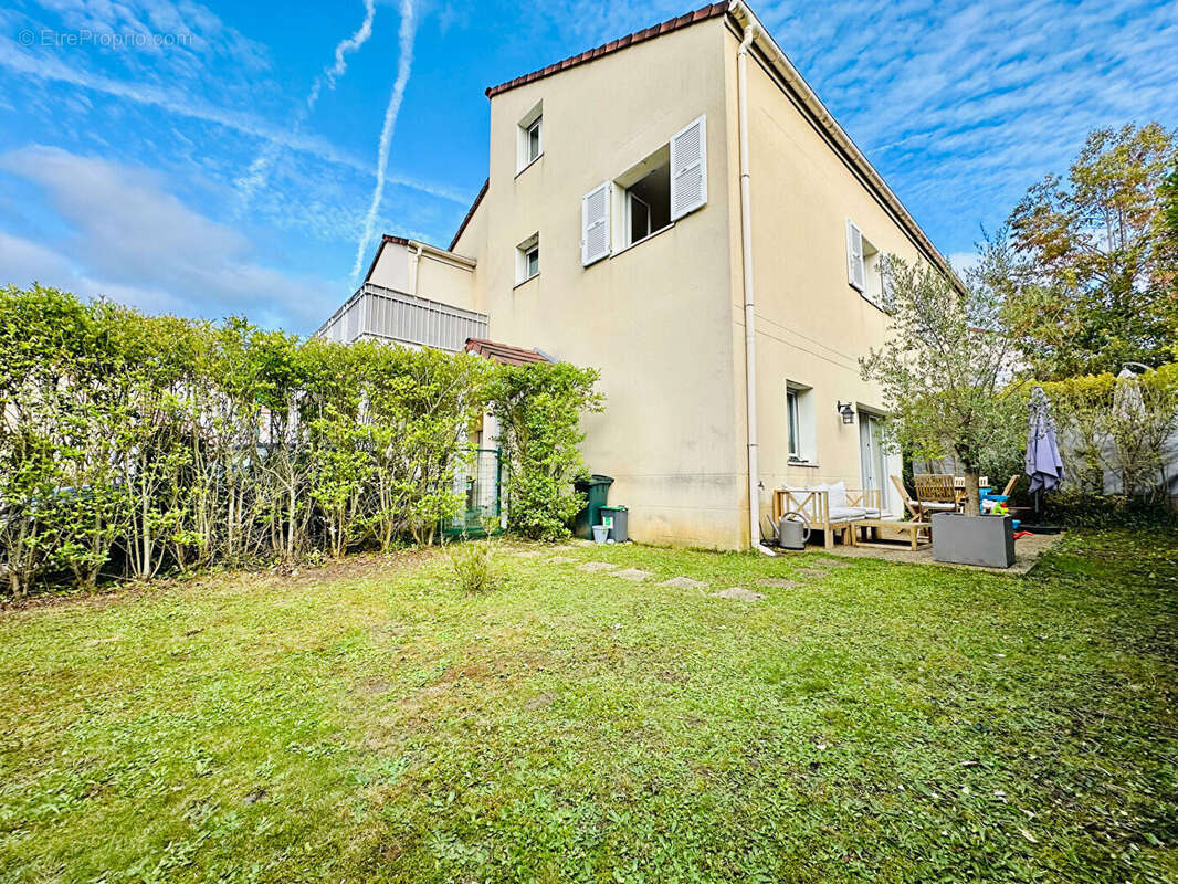 Appartement à MONTEVRAIN