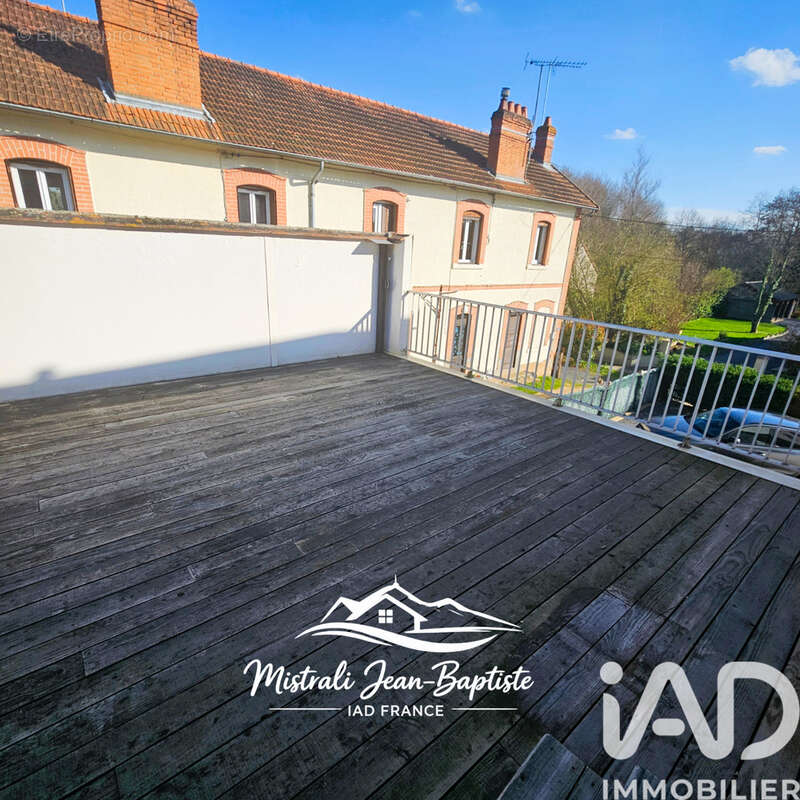 Photo 9 - Maison à YZEURE