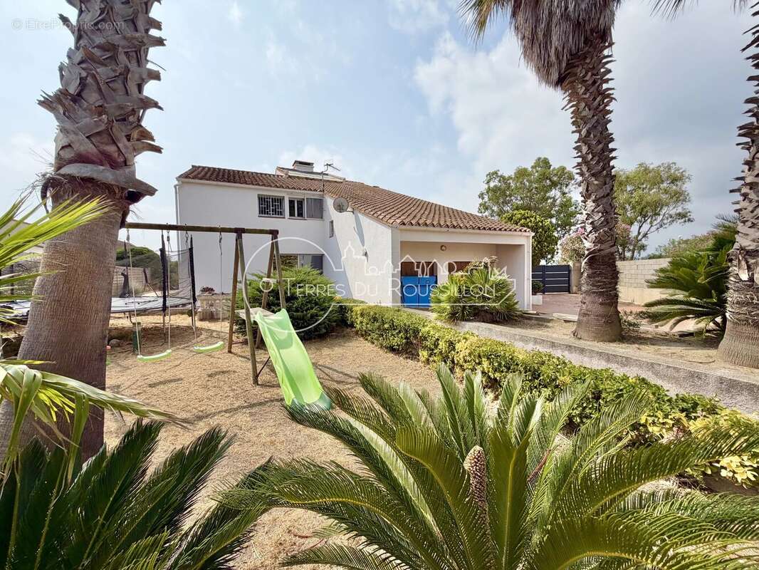 Villa F8 4 Faces 300 m² Canet Plage avec Piscine et Garage - photo 37