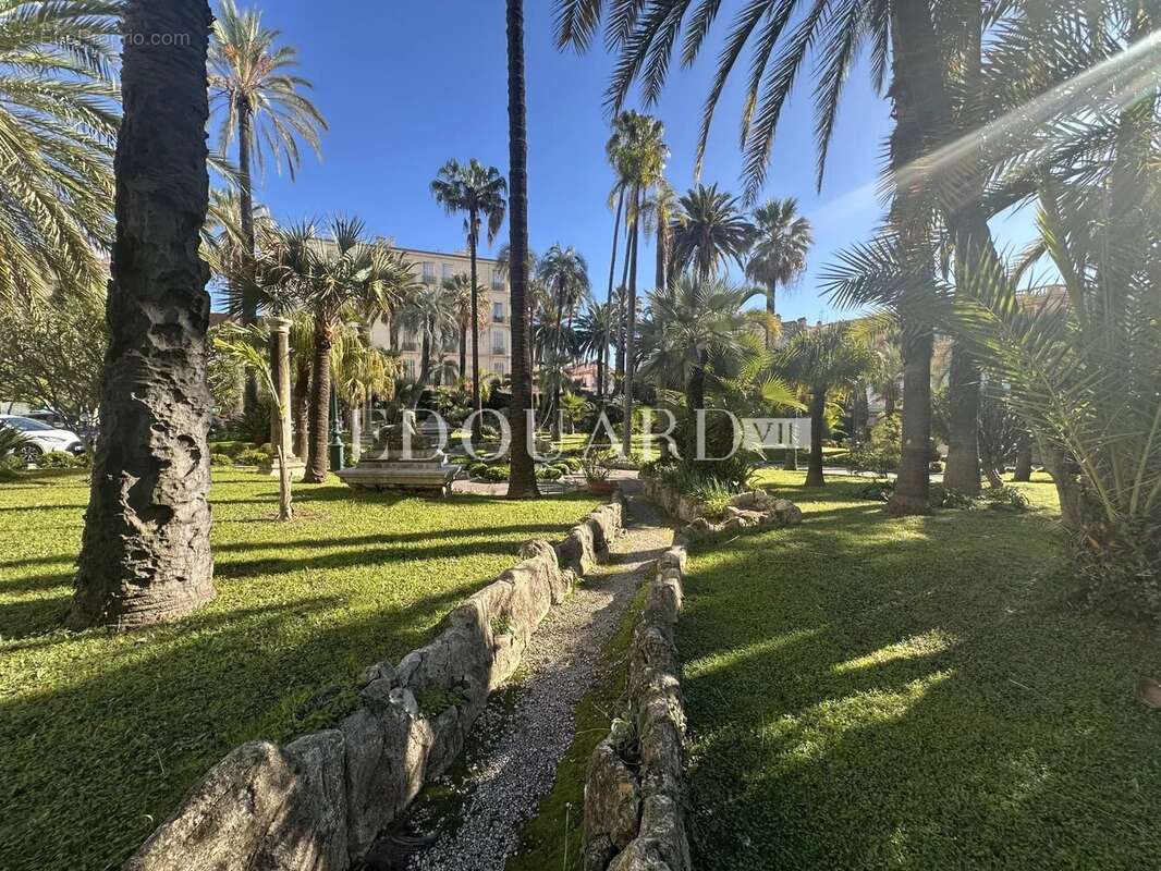 Appartement à MENTON