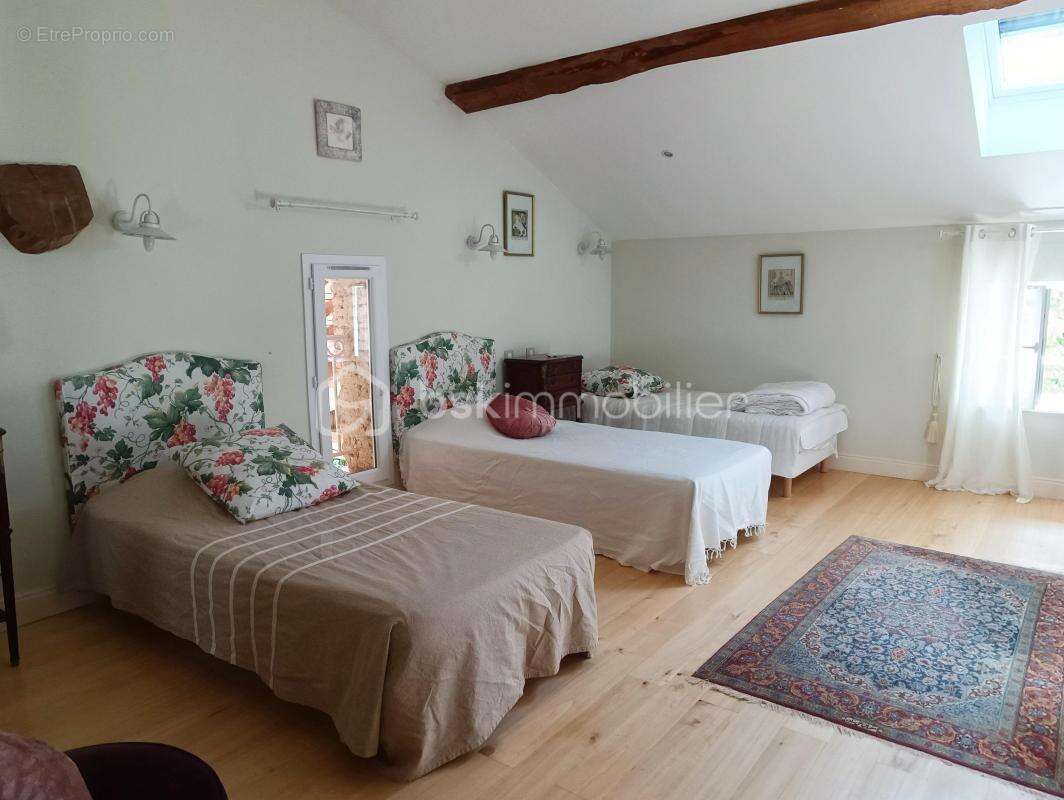 Maison à AUVILLAR