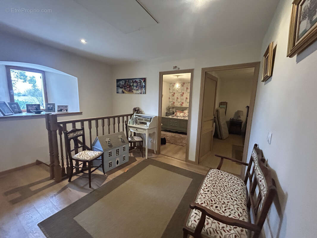 Maison à CELLEFROUIN