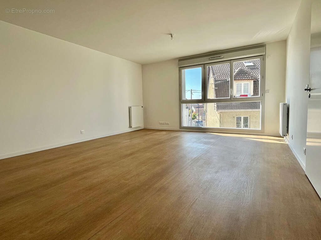 Appartement à DRANCY