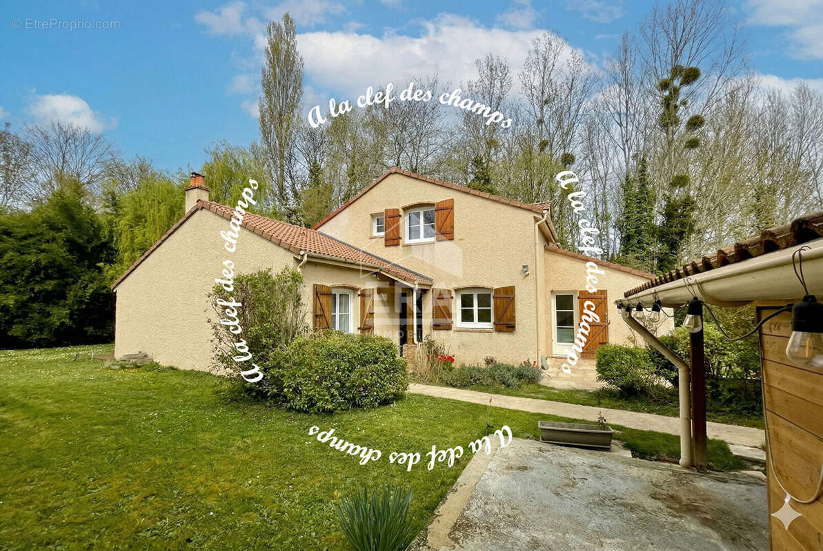 Maison à GIF-SUR-YVETTE