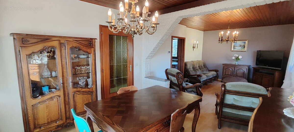 Maison à NEUFGRANGE