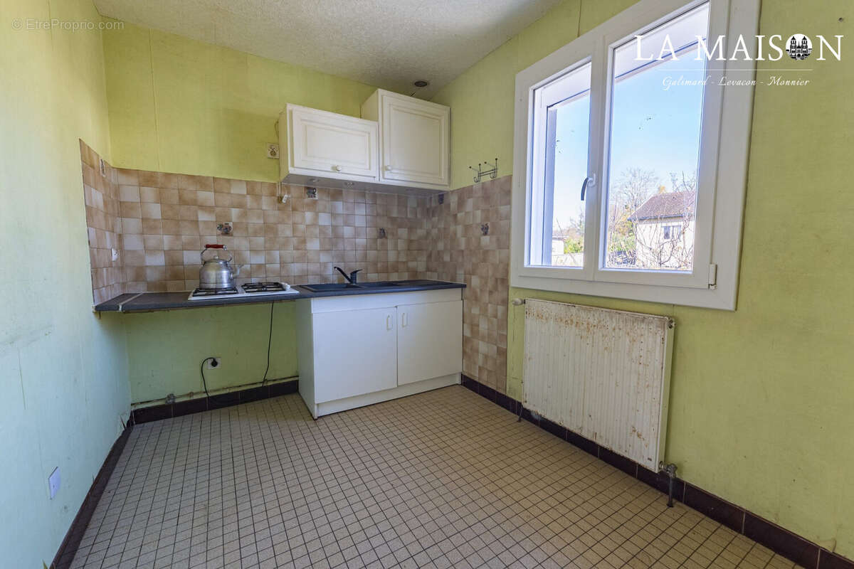 Maison à NEUILLY-LES-DIJON