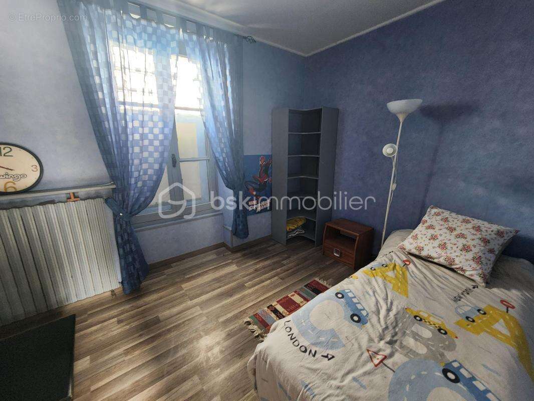 Maison à PONT-SUR-SEINE