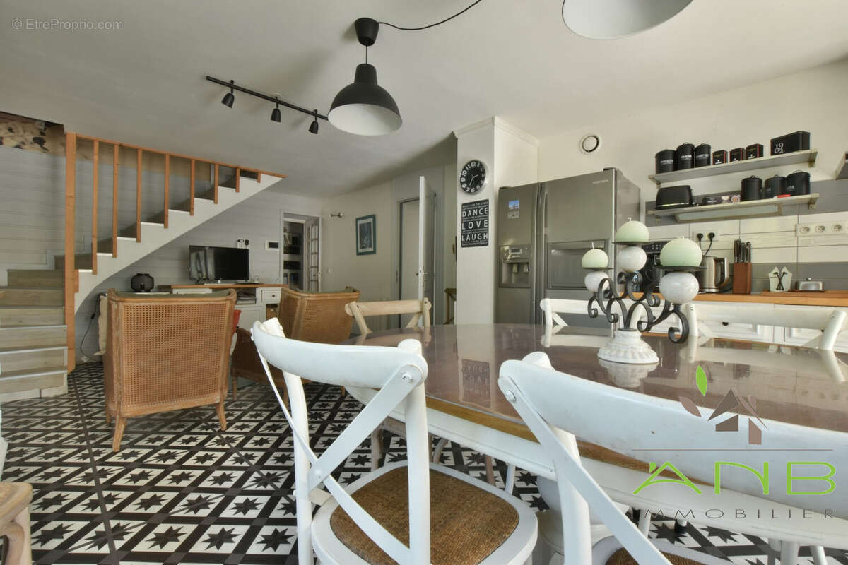 Maison à SAINT-GERMAIN-DU-SEUDRE