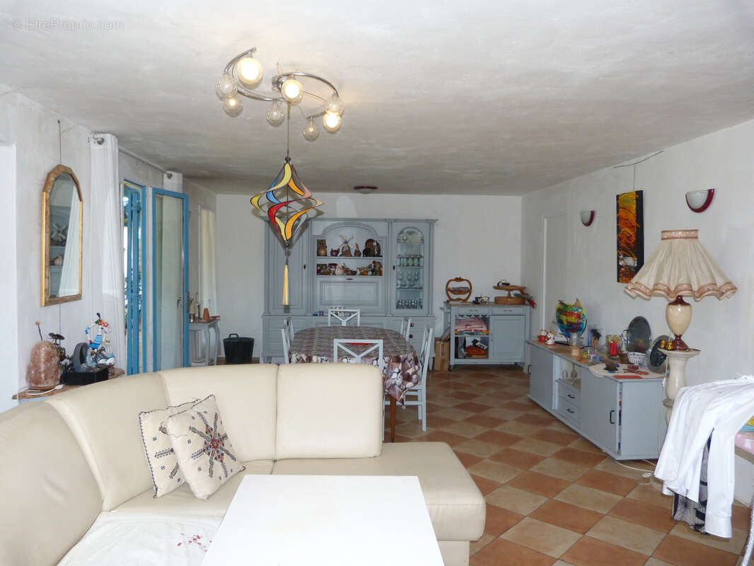 Maison à UZES