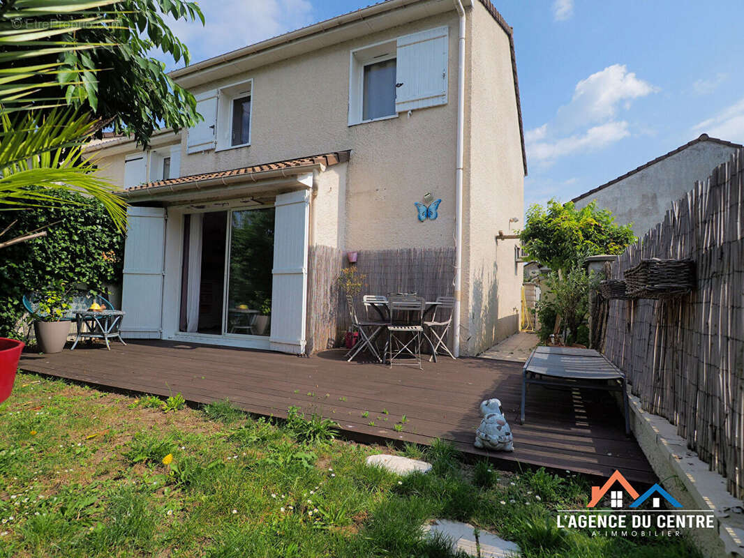 Maison à CARRIERES-SOUS-POISSY