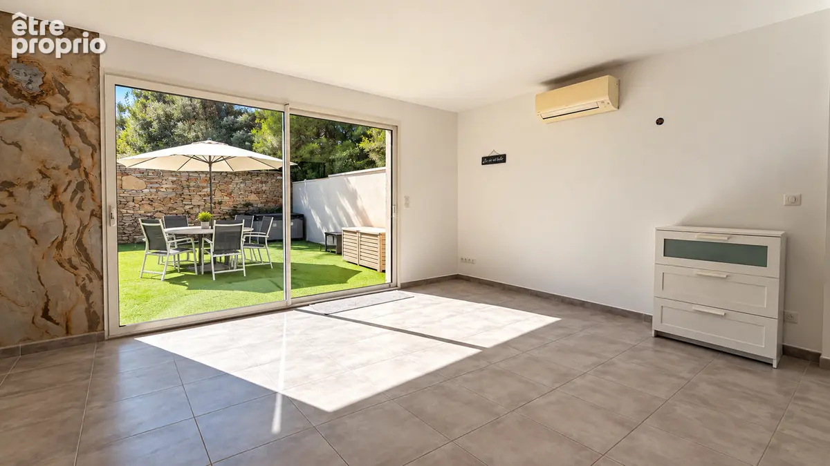 Maison récente La Ciotat 3 pièces de 93,40 m2 avec jardin 79 m² - photo 2