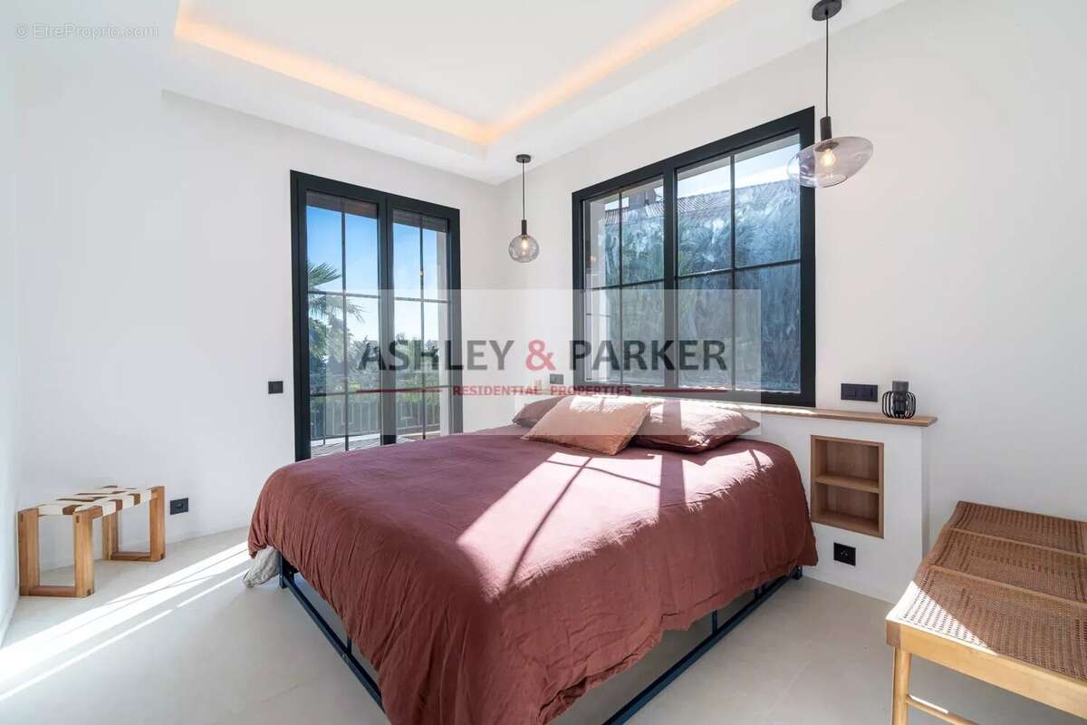 Maison à ROQUEBRUNE-CAP-MARTIN