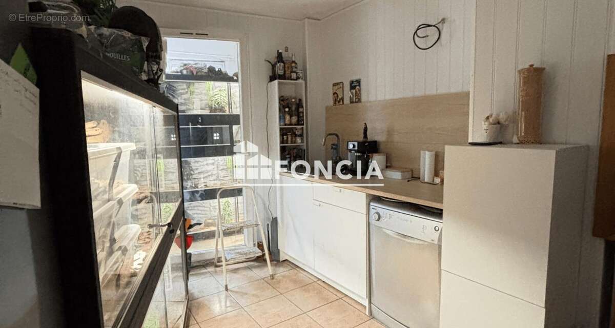 Appartement à SEPTEMES-LES-VALLONS