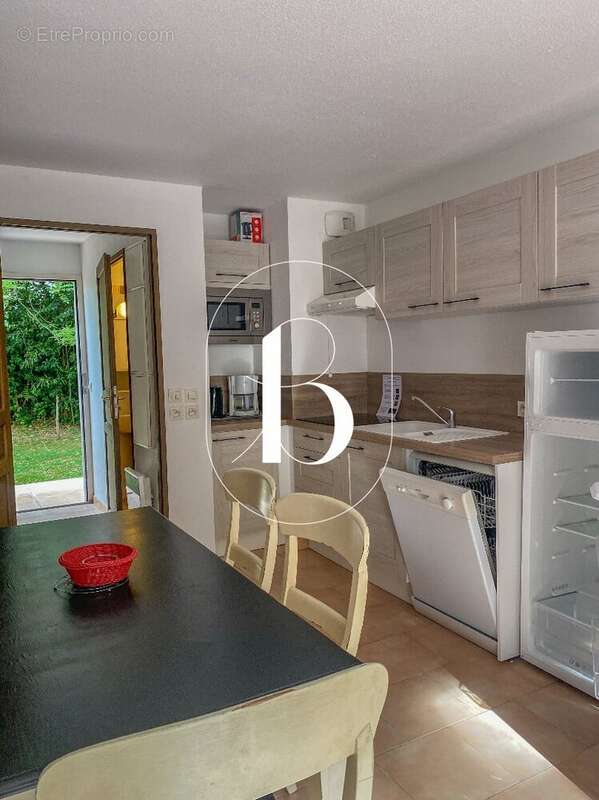 Appartement à BARJAC