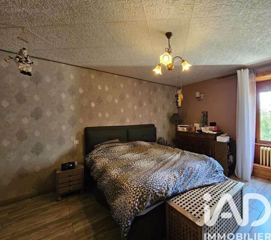 Maison 200 m² à La Chaumusse  - photo 4
