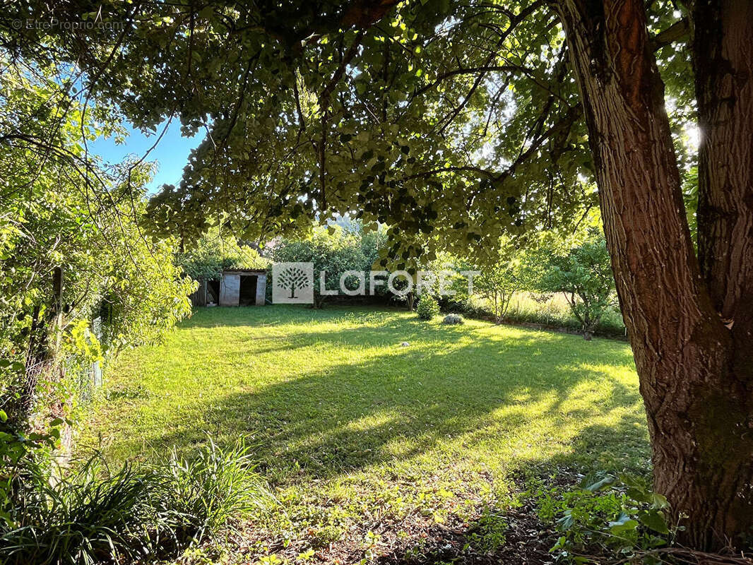Firmi - axe rodez figeac : *maison 4 chambres* 145 m2 * 850 m2 jardin *pac neuve* - photo 21
