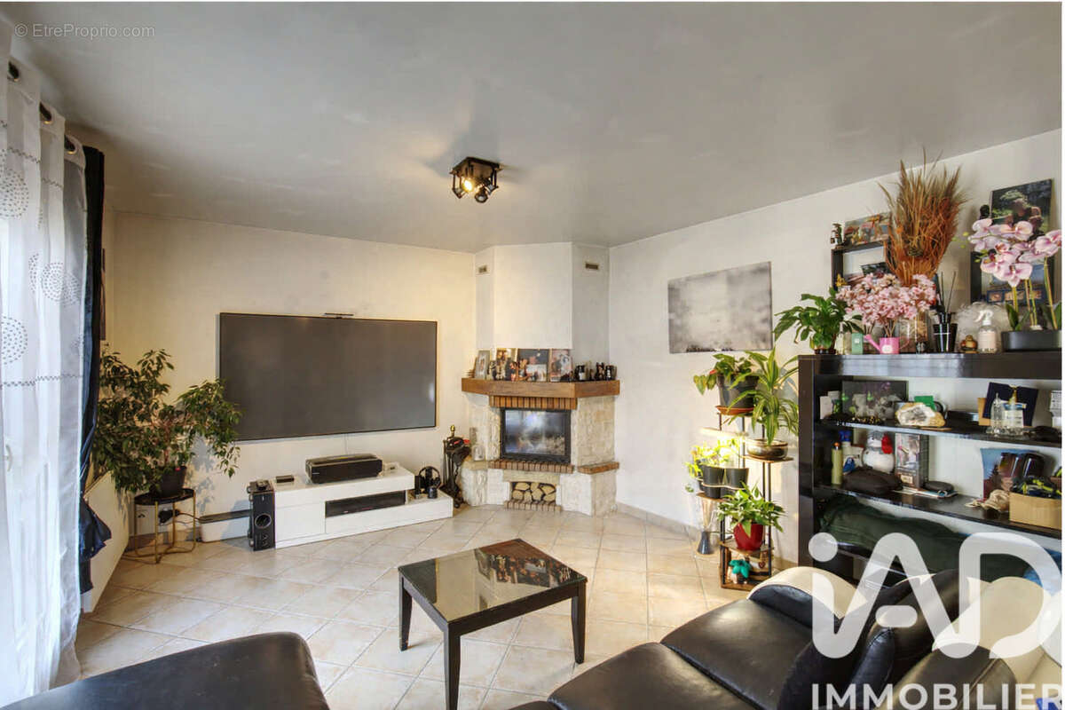 Photo 8 - Maison à COMBS-LA-VILLE