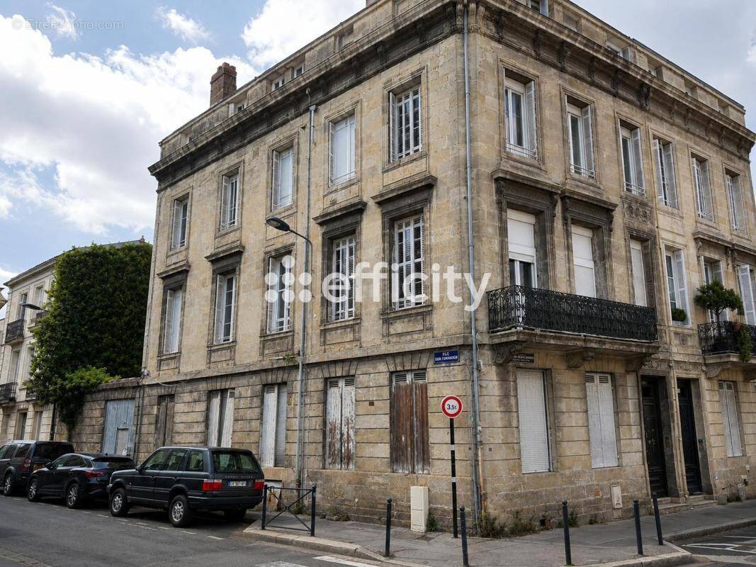 Appartement à BORDEAUX