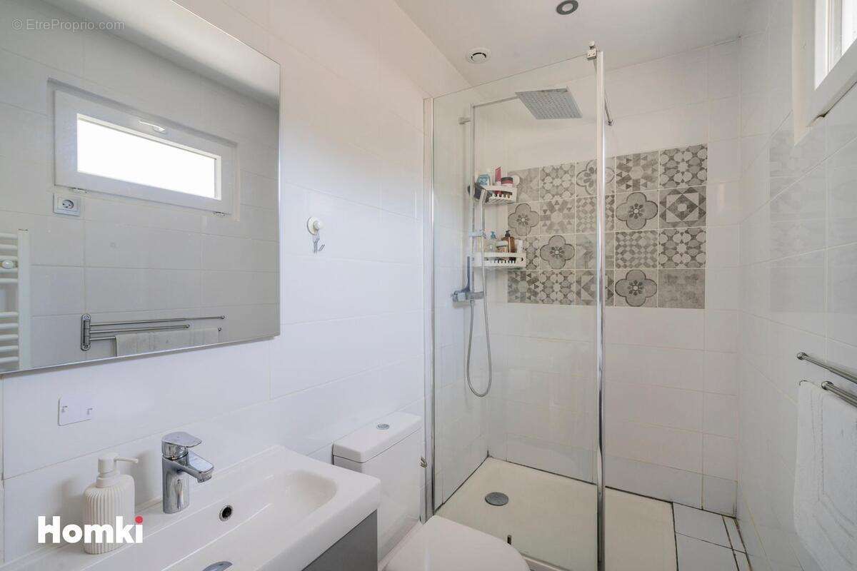 Appartement à MARSEILLE-11E