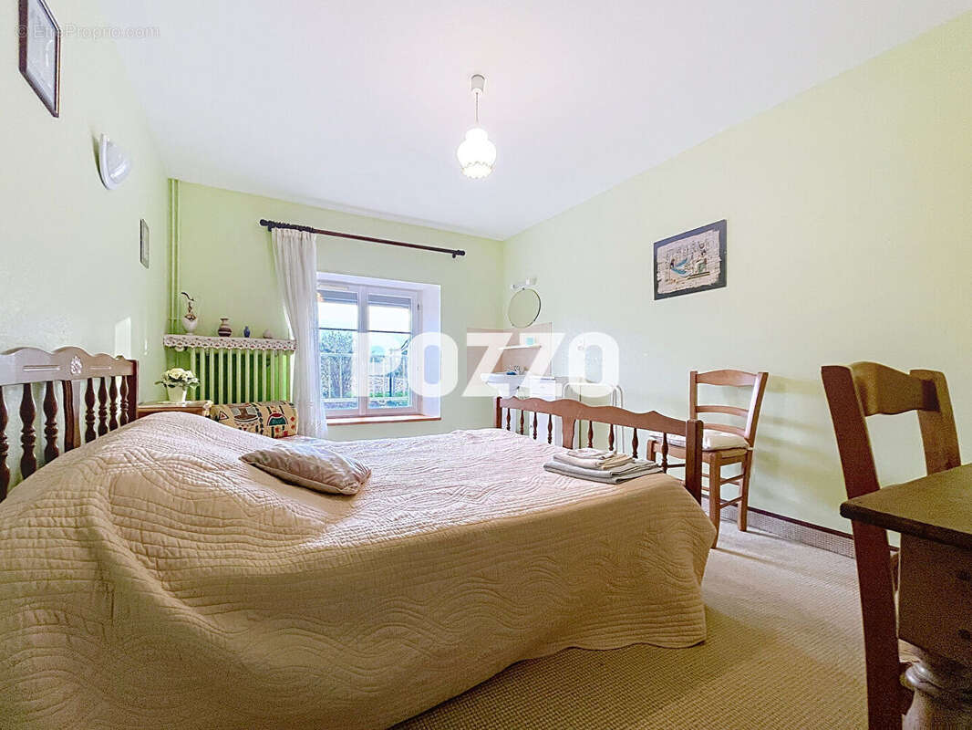 Maison à BRICQUEVILLE-SUR-MER