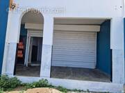 Commerce à SAINT-PIERRE