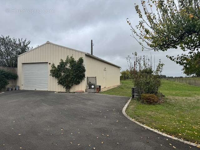 Maison à SAINT-AUBIN-LA-PLAINE