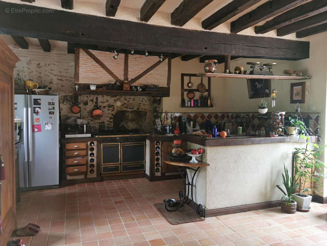 Maison à MONCE-EN-BELIN