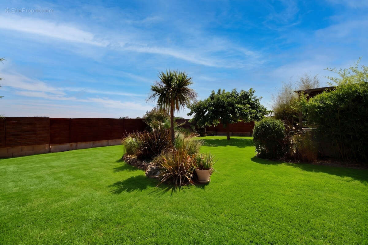 A vendre - chaumes en retz - maison de plain pied contemporaine - 115 m2 environ - 5 pièces - jardin - photo 14