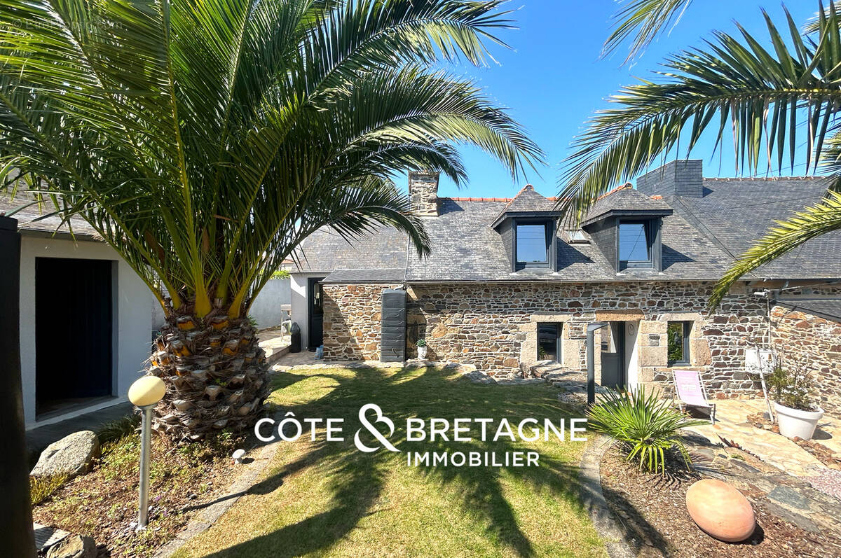Maison de charme à binic en pierre proche des plages à pied avec jardin et dépendances  réf : 202626 - photo 3