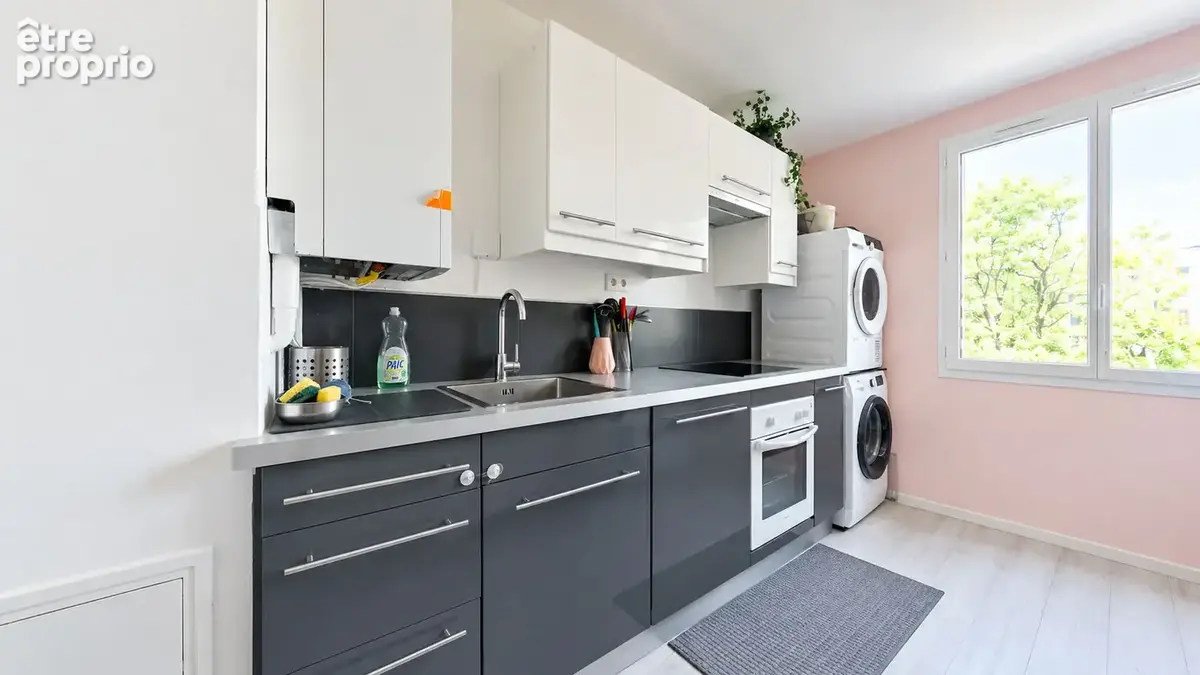 Beaujoire type 5 102 m² - 4 chambres - 2 balcons - box - cave - photo 5