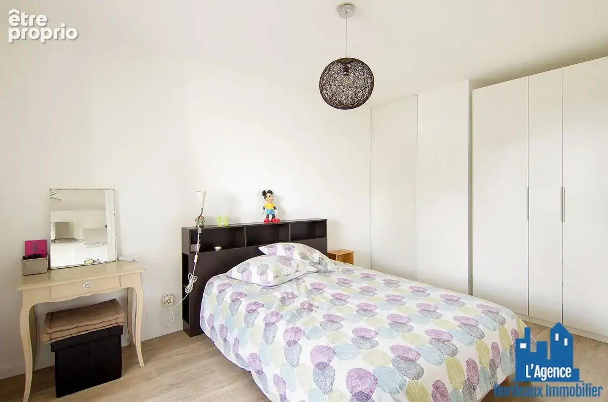 Exclusivité ! eysines - appartement t2 de 41 m²  +  loggia + une place de parking. benoit trement - o6.51.26.22.32 - photo 3