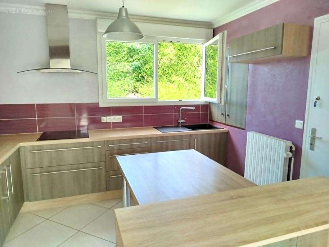 Maison de bourg avec 2 chambres et beau jardin - photo 4