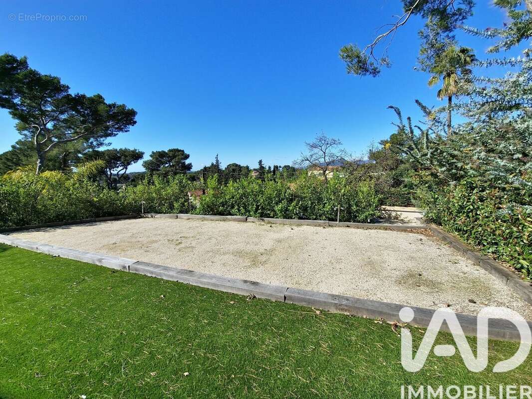 Photo 3 - Maison à CARQUEIRANNE