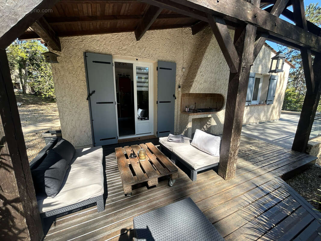 Maison à TRELISSAC
