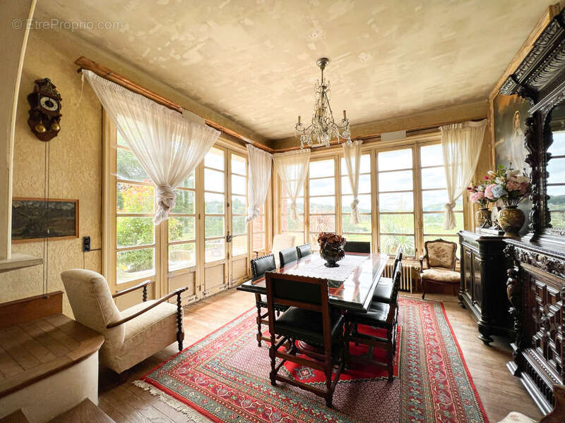 Maison à LONLAY-L'ABBAYE