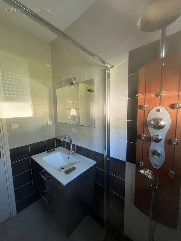 Maison à SAINT-AULAIRE