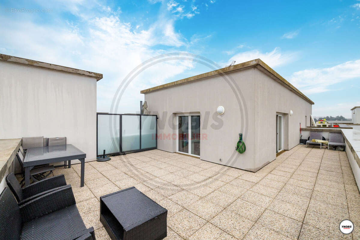 Appartement à STAINS