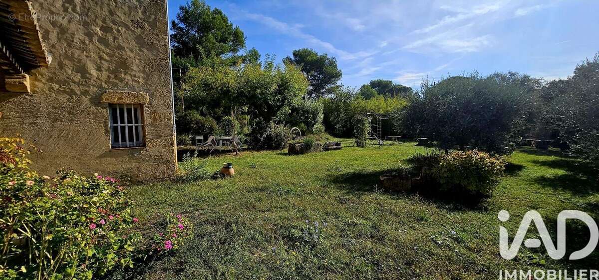 Photo 7 - Maison à ROGNES