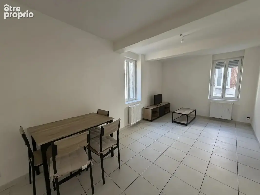 MAISON DE VILLE avec 2 garages. - photo 5