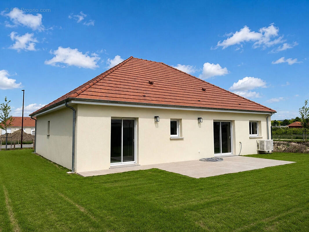 Maison à ROSIERES-PRES-TROYES