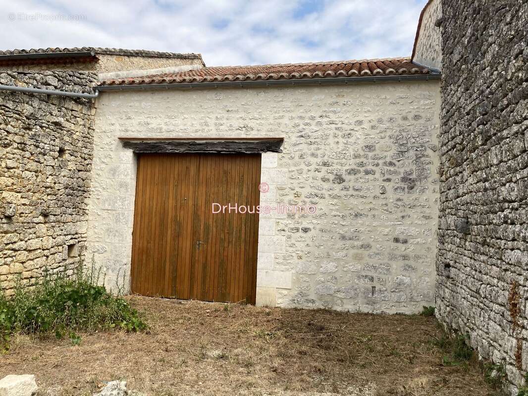 Autre à SOYAUX