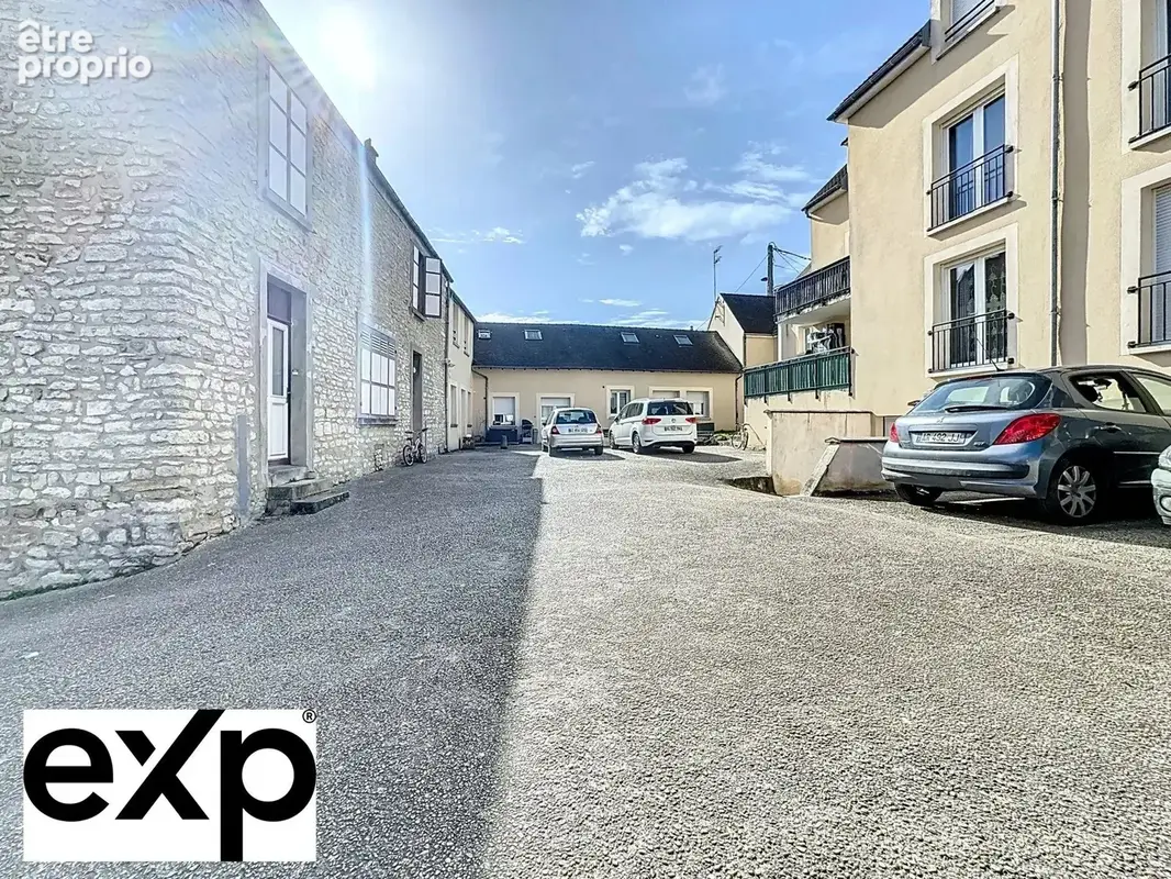 Appartement 875 m² à vendre à Mantes-La-Ville (78711) - photo 3
