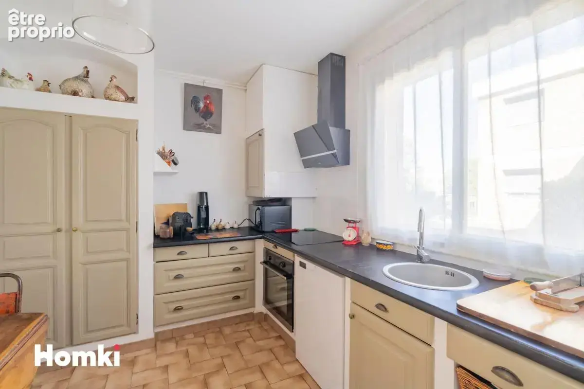 Appartement T4 de 84 m² à Marseille 13012, Boulevard Lyon - photo 4