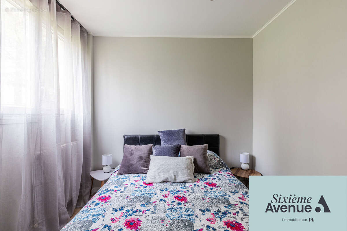 Appartement à CHILLY-MAZARIN