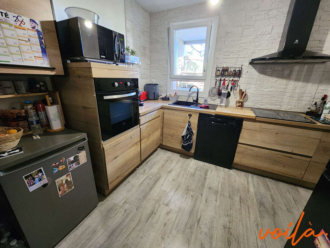 Ref : fructueux7 - appartement carcassonne vendu loue de type 3 avec jardin cave et parking - photo 7