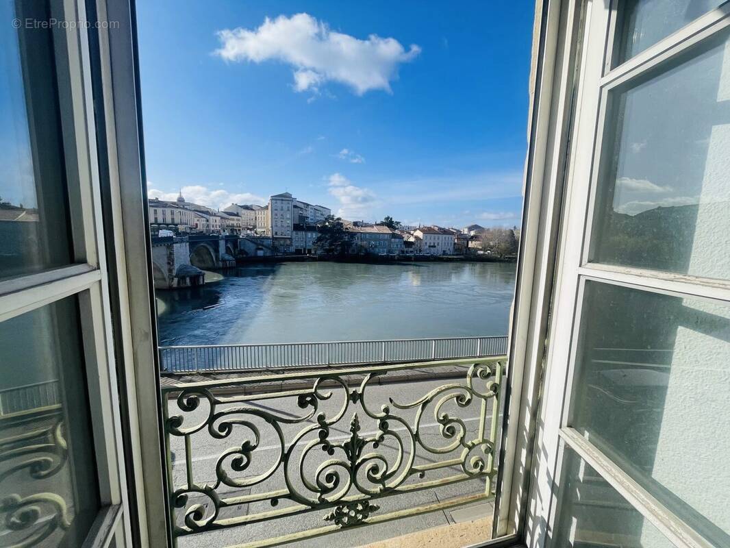 Appartement à ROMANS-SUR-ISERE