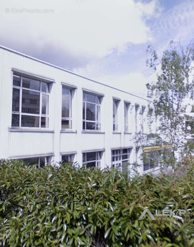 Commerce à NANTERRE